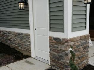 459 Ivy Grv NW, Grand Rapids, MI 49534