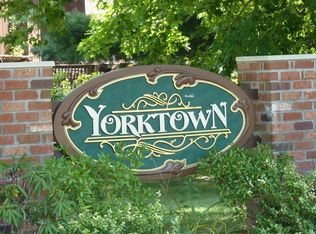 228 Carters Grove Dr, Gibsonia, PA 15044