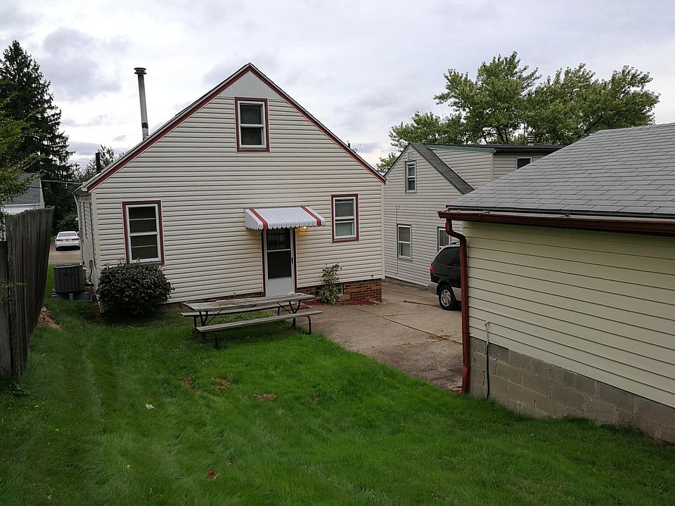1st image of 1416 Colonial Blvd NE