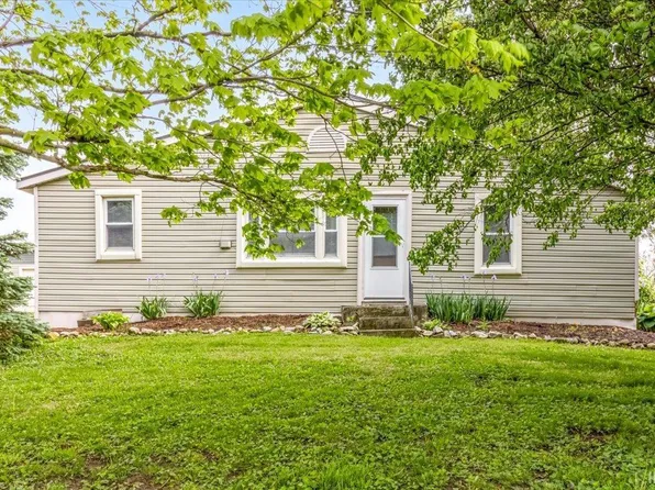 1460 W 300 S, Winchester, IN 47394