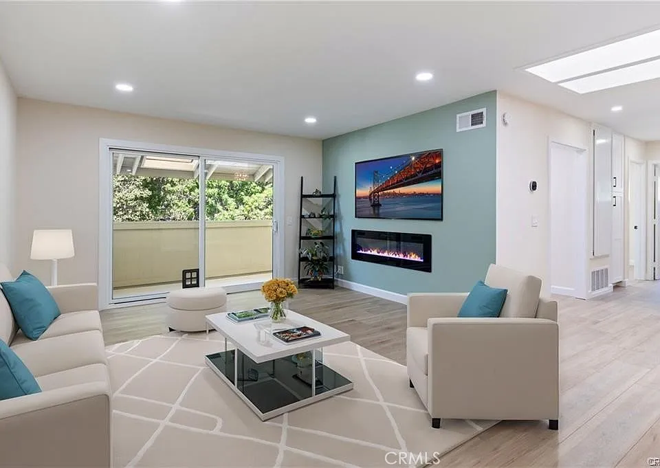 13640 La Jolla Cir