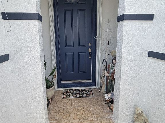 4th image of 18167 Horizon View Blvd