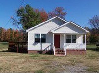 29039 Everett St, Newsoms, VA 23874
