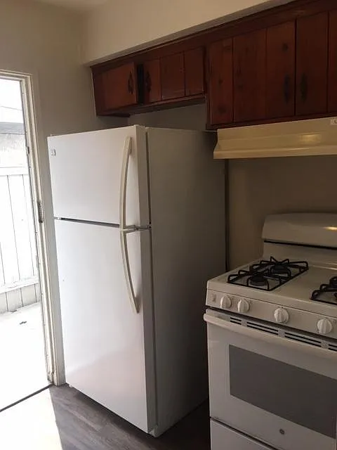 1827 Madison Ave #1835