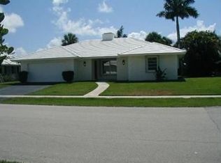 1388 Walnut Ter, Boca Raton, FL 33486