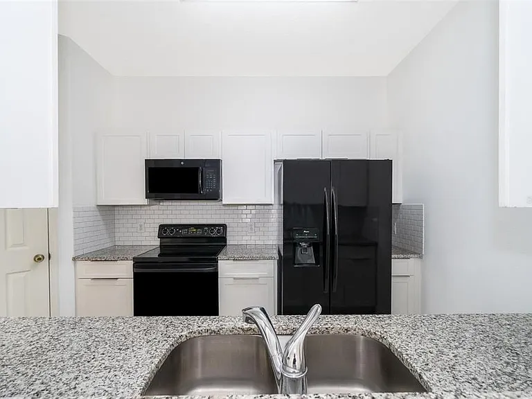 6166 Stevenson Dr #302 — Photo 10
