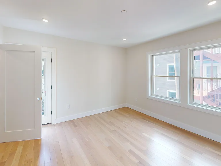 59 Gove St #3 — Photo 10
