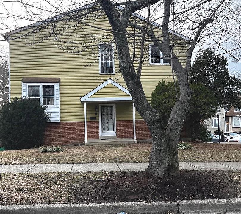 1st image of 10759 Castleton Turn