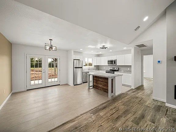4th image of 1151 N 4345th Rd