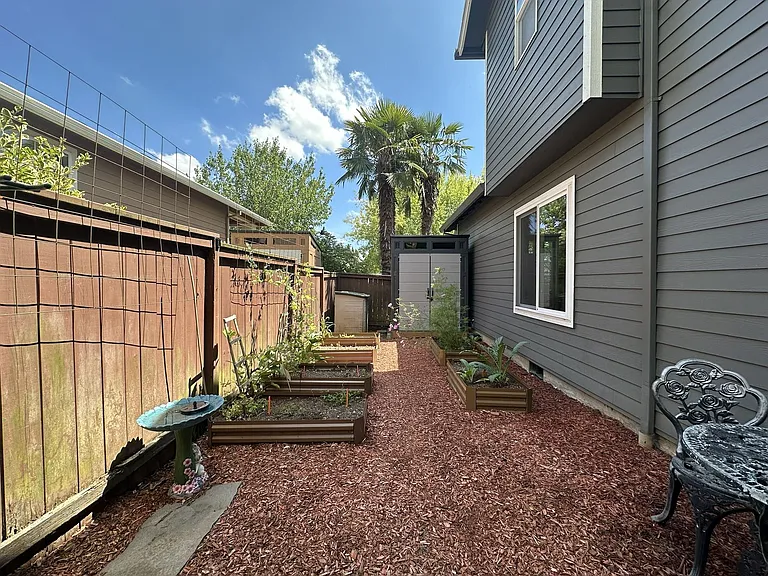 15437 SE Daffodil Pl — Photo 39