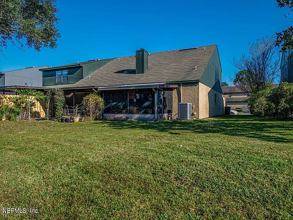 3rd image of 5556 Greatpine Ln