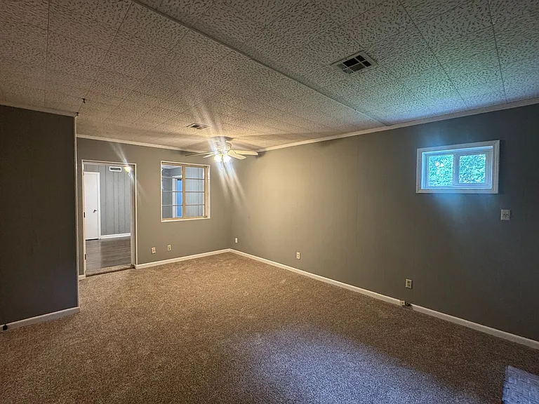 2915 Ashley Ave — Photo 13