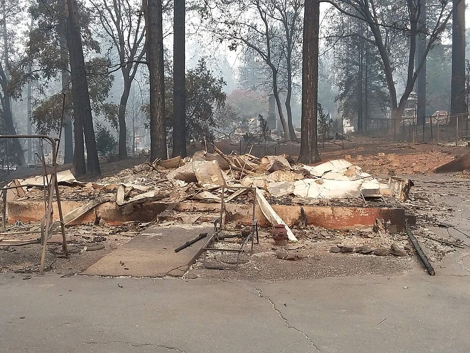 2nd image of 2269 Stearns Rd