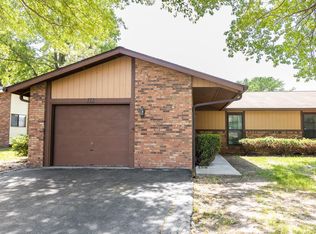 112 Kensington Heights Rd, Belleville, IL 62226