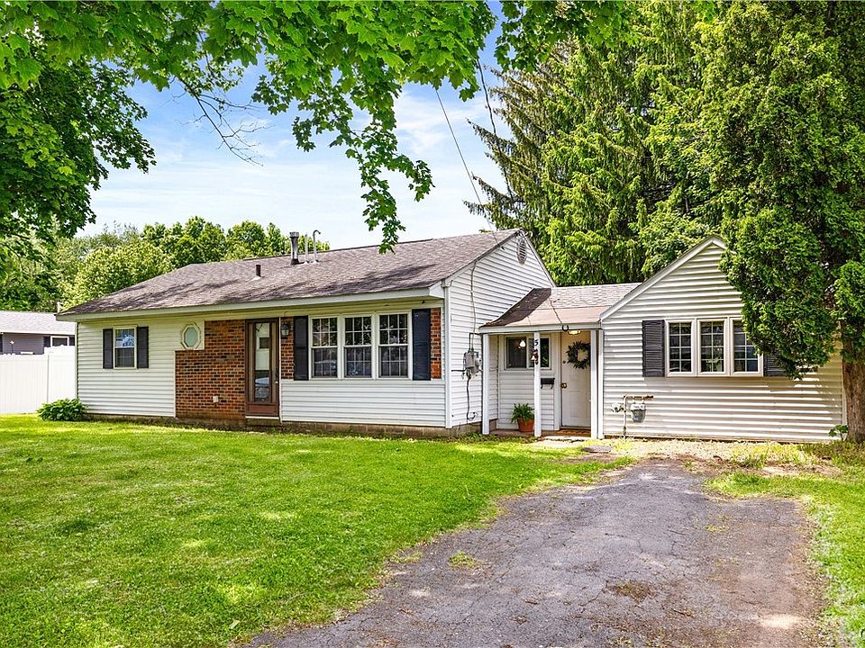 1st image of 5 Walnut Dr