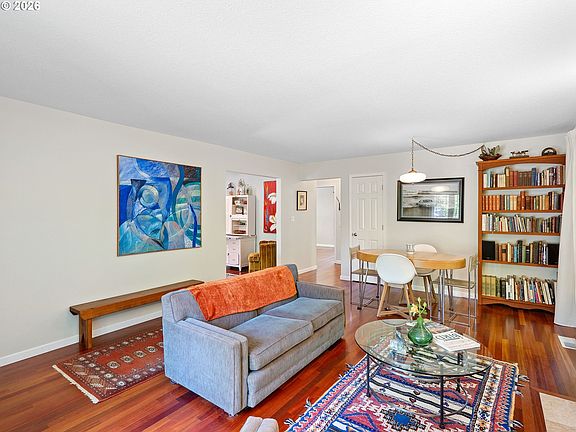 5th image of 3145 N Watts St