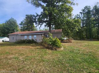 4865 S Steel Rd, Merrill, MI 48637