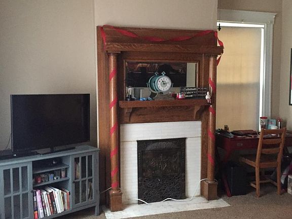 4th image of 4211 34th Ave #1