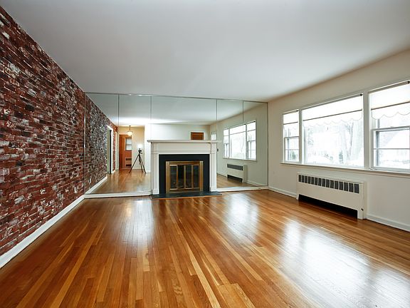 2nd image of 108 Laurel Ave