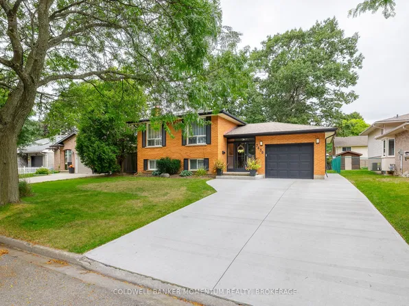 7439 Nasrullah Cres, Niagara Falls, ON L2H 2M4