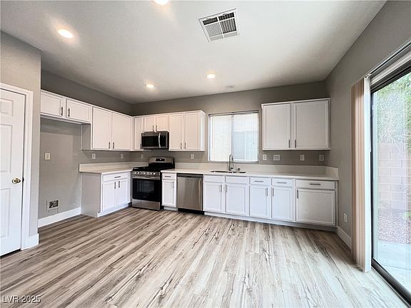 3rd image of 7696 Mocorito Ave