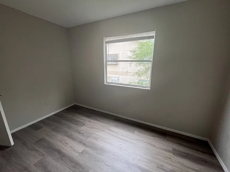 815 Bracewood Cir #C — Photo 4