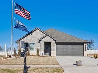 9037 NW 149th Ter, Yukon, OK 73099