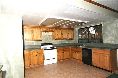 3rd image of 3541 La Cienega Way