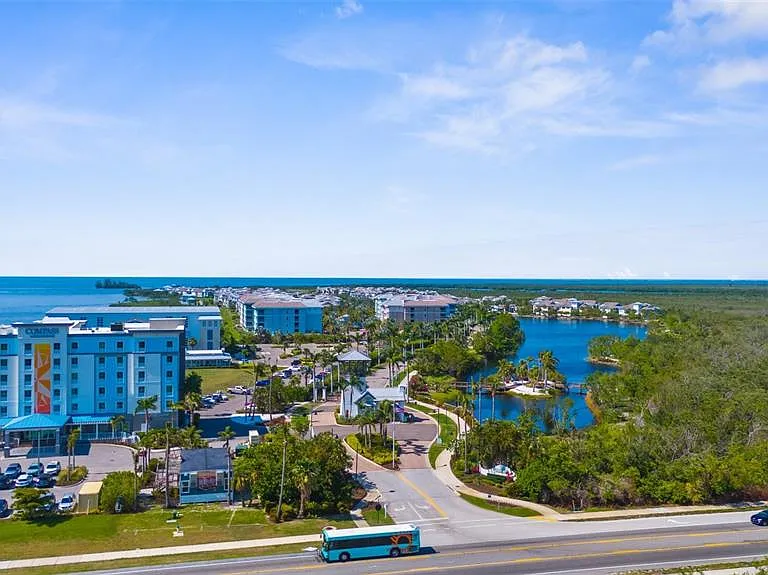 395 Aruba Cir #401 — Photo 40
