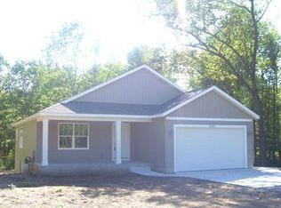 3283 Sara Cir, Twin Lake, MI 49457