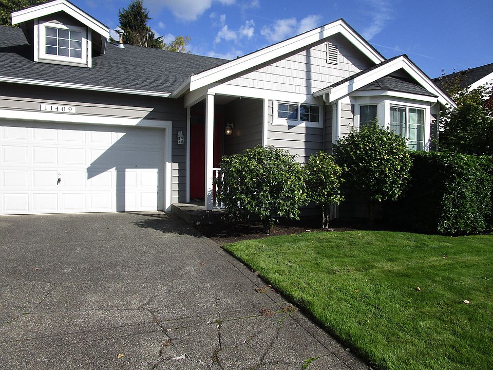 1st image of 11409 3rd Avenue Ct E