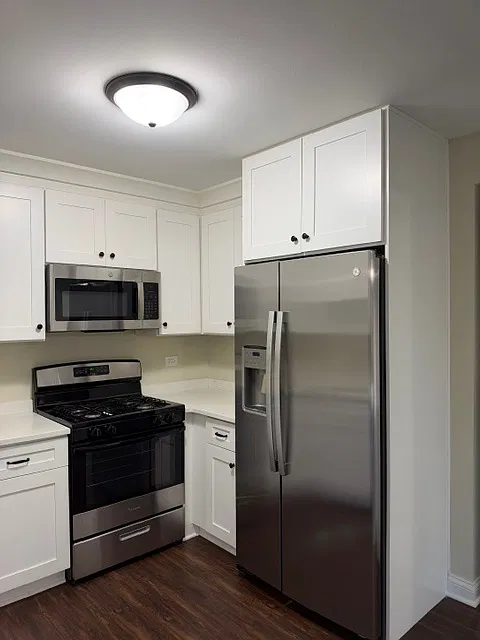 3 bed, 1374 sqft, $2,600 — Photo 4