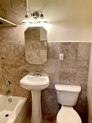 Rented by Compass | media 9