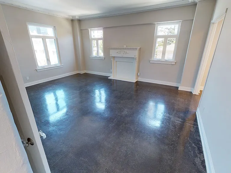 St. Germaine Apartments — Photo 10