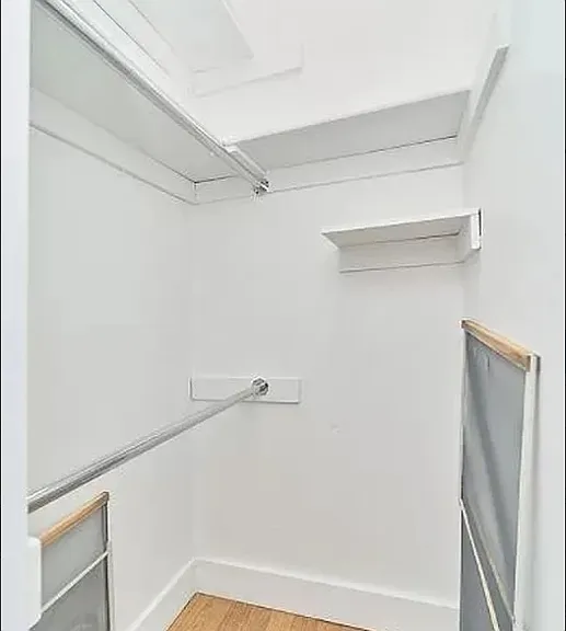 213 E 37th St #3FF — Photo 7