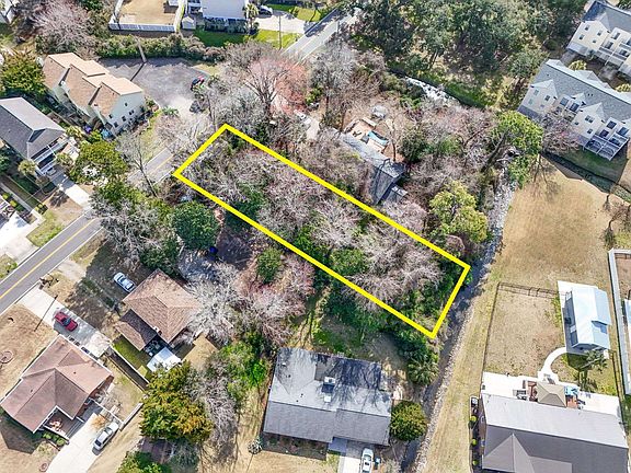 5th image of 417 3rd Ave. S