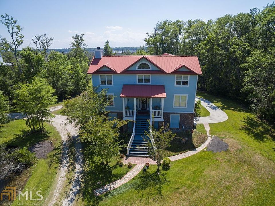 1st image of 682 Marina Isle Dr