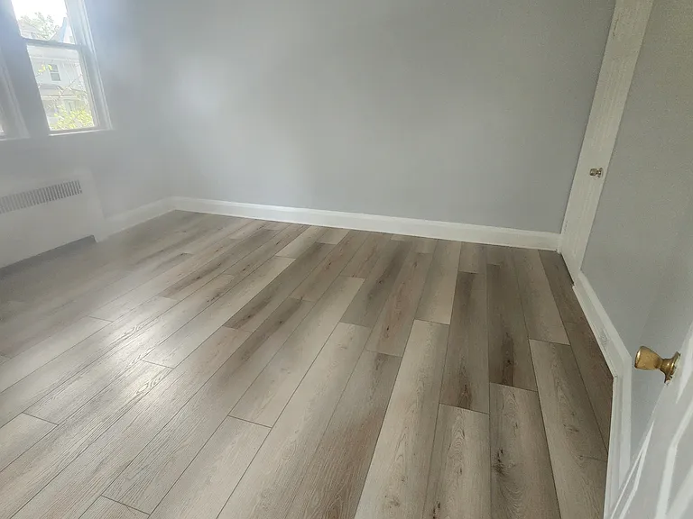 524 Beaumont Ave — Photo 16