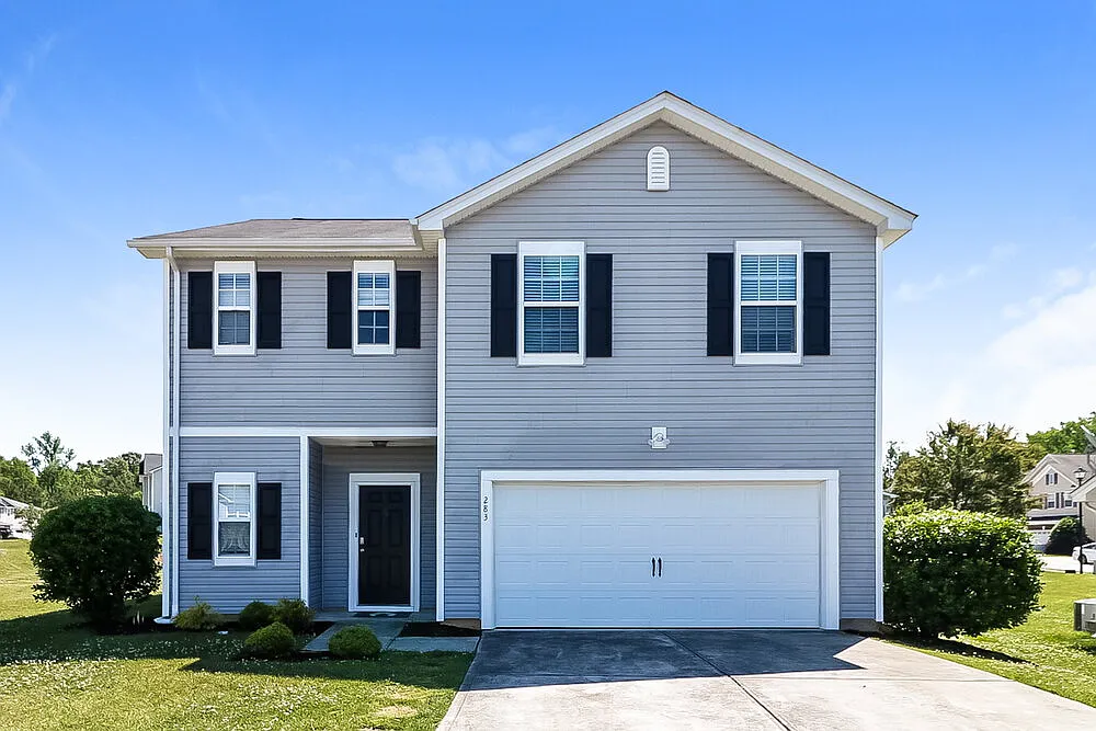 4 bed, 2.5 bath, 1898 sqft, $2,015 — Photo 1