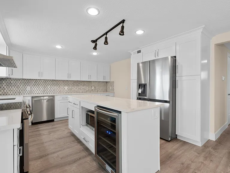 3383 Paris Blvd — Photo 35