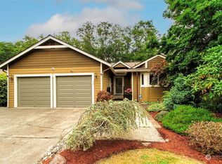 20 Fairwind Ct, Port Ludlow, WA 98365