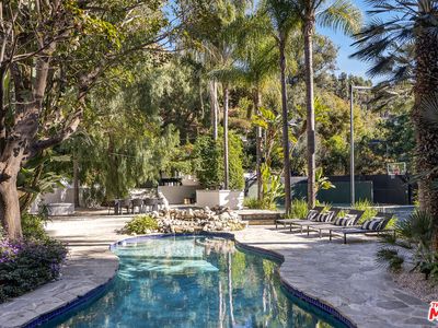 1930 Laurel Canyon Blvd, Los Angeles, CA, 90046