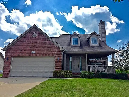 5444 Aspen Cir photo 1