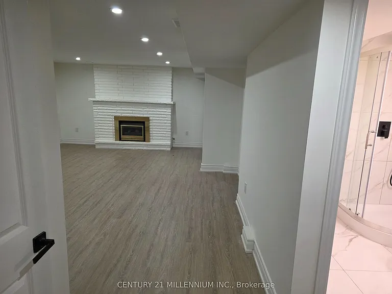 32 Stewart Ave #BASEMENT — Photo 7