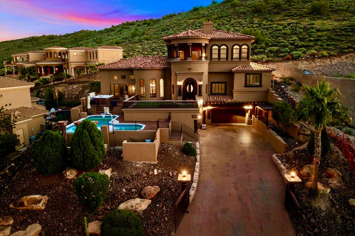 next background image