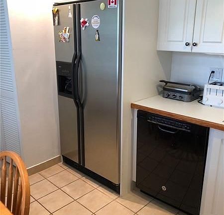 4th image of 4261 W Palm Aire Dr APT 203