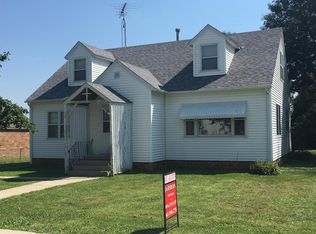 814 1st St, Meservey, IA 50457