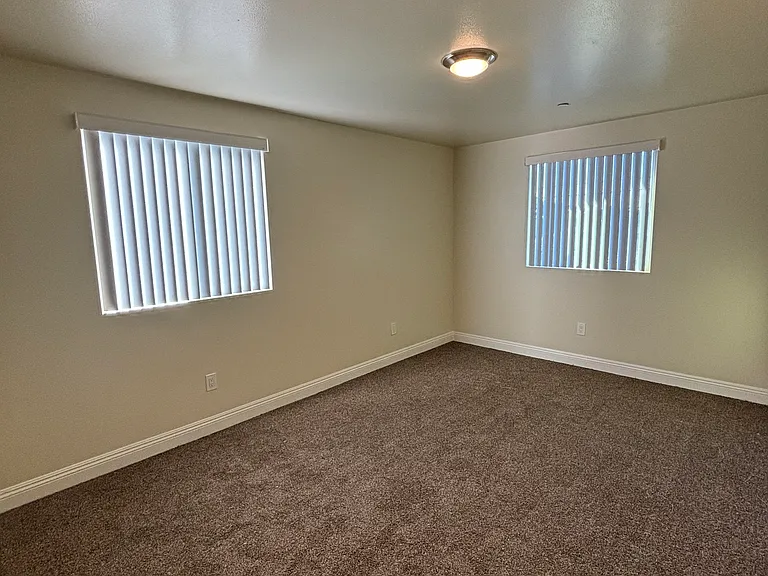 3726 S Wall — Photo 7