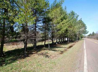 45285 Bootjack Rd, Lake Linden, MI 49945