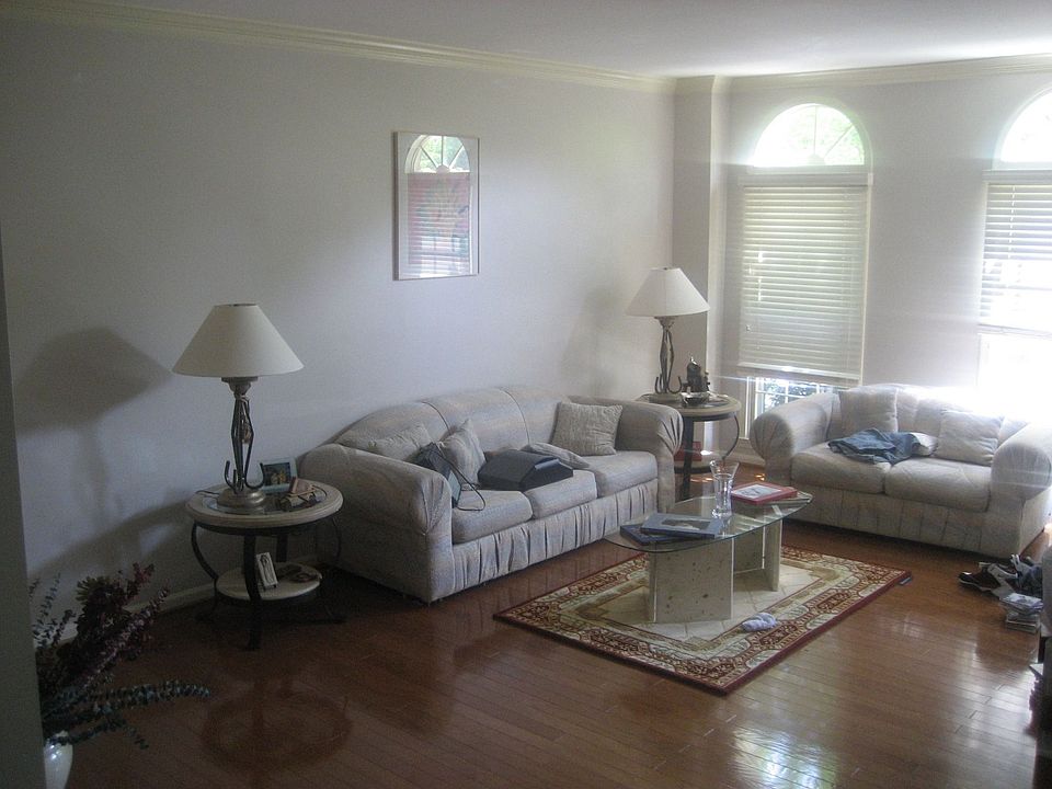1st image of 6273 Walkers Croft Way